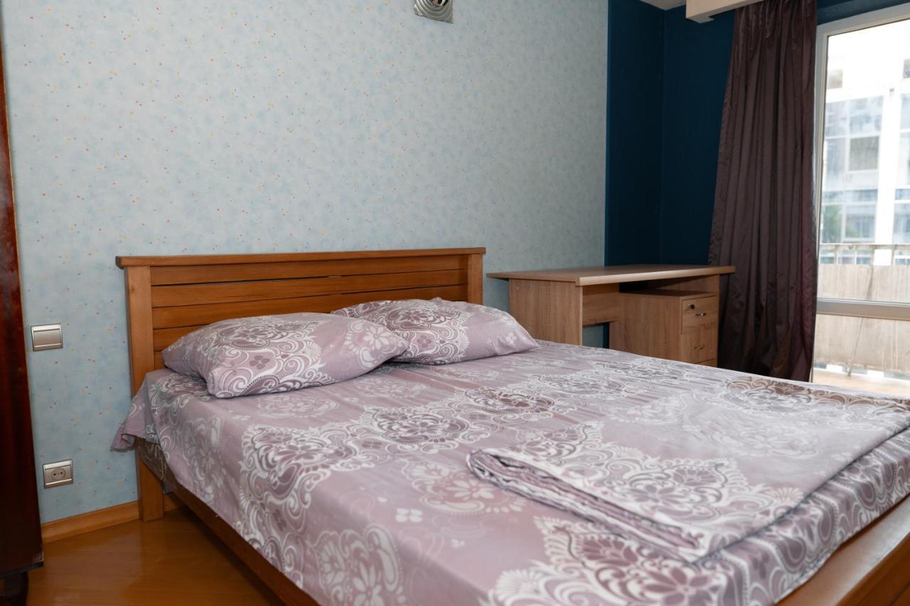 Home At Old Тбилиси Екстериор снимка